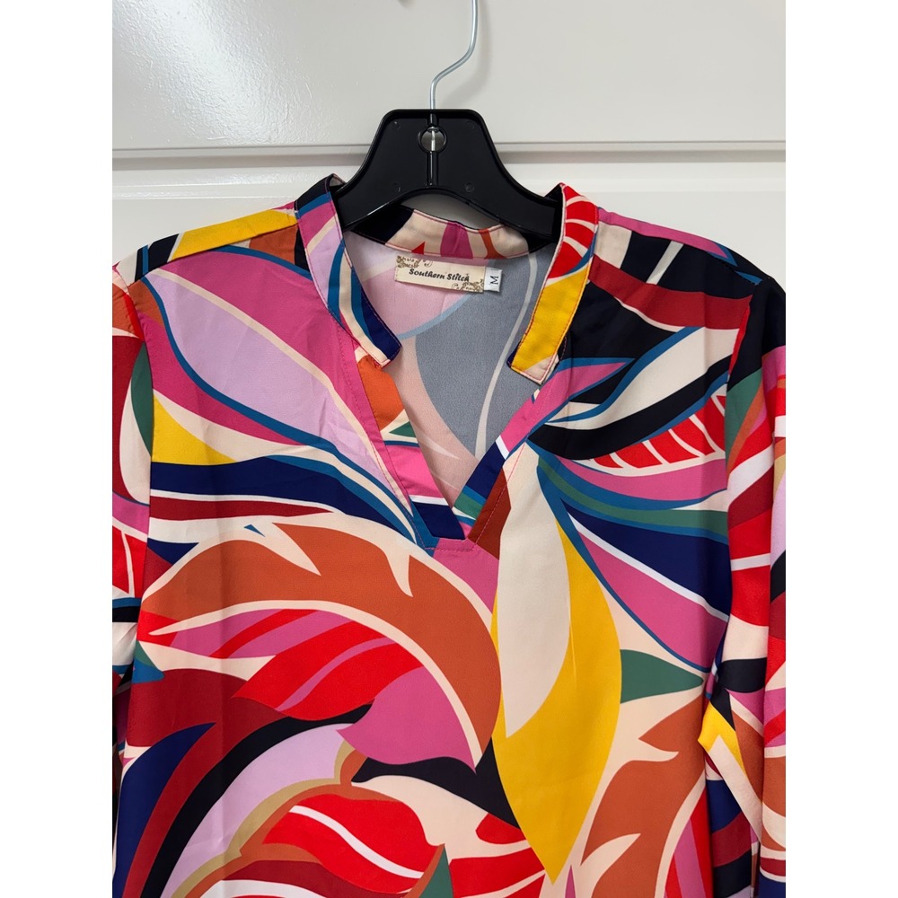 Southern Stitch Women Multi-Color Tropical Leaf Print Roll-Tab Sleeve Blouse M